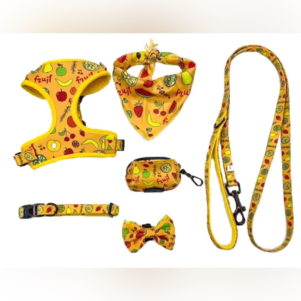 6 piece matching dog set. Matching harness, collar, leash, bandana, bow&poo bag.